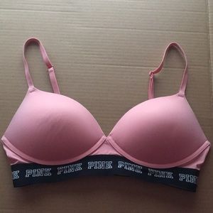 VS PINK WIRE FREE BRA SIZE 34 C BARELY WORN